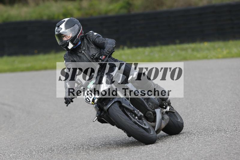 /53 16.09.2025 Track Day Domi Aegerter ADR/Gruppe gruen/68